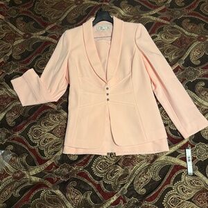 Tahari ASL Amazing Skirt Suit Size 10 (NEW) Cameo Pink
